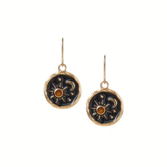 Elegant Gold and Black Floral Earrings - Picture 2 of 2